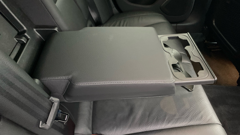 Volvo V60 2.0 B4P Plus Dark 5dr Auto [7 speed] Petrol Estate